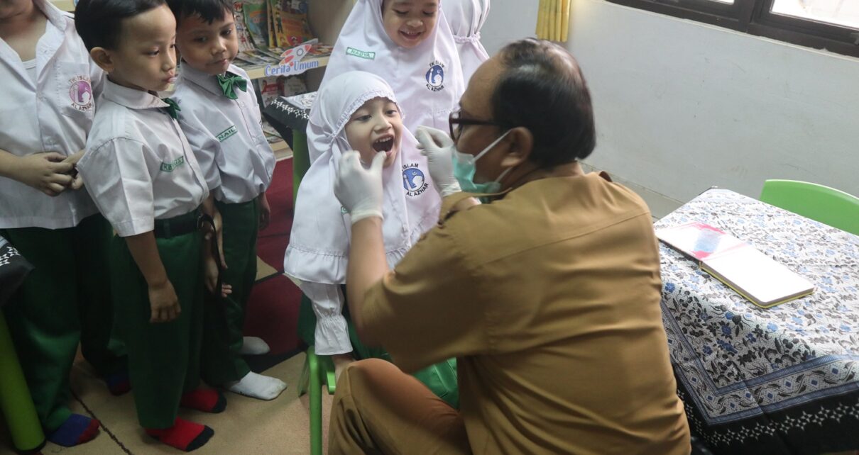 pemmeriksaan kesehatan sekolah terbaik karawang