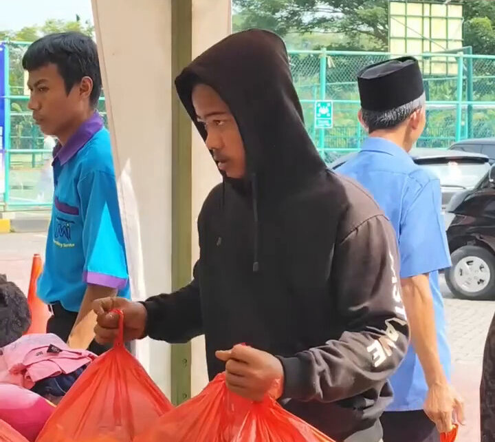 Bazar Sembako TK Islam Al Azhar 36 Karawang