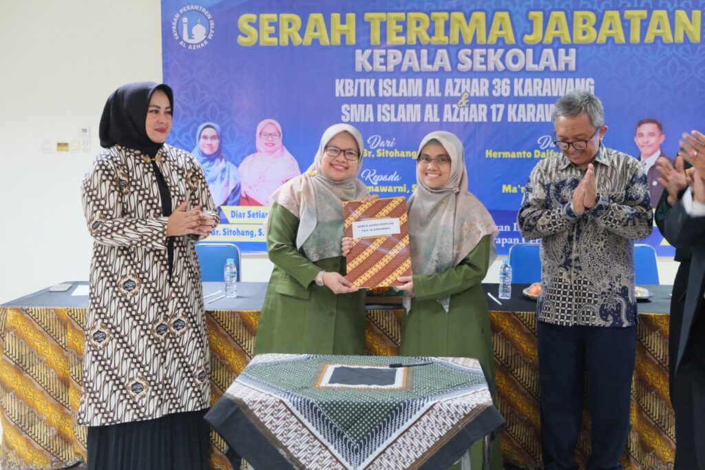 Penyerahan berita acara serah terima jabatan